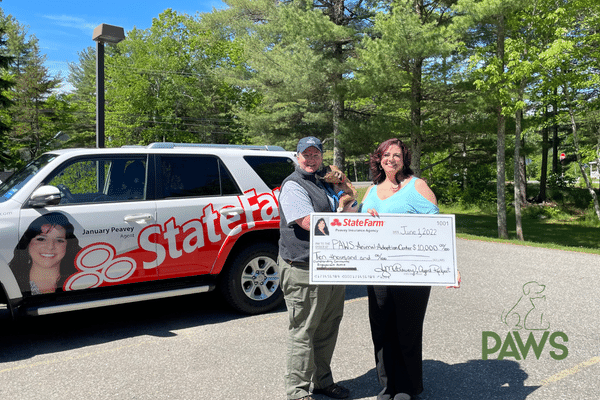 PAWS Animal Adoption Center Receives $10,000 from State Farm Agent January Peavey